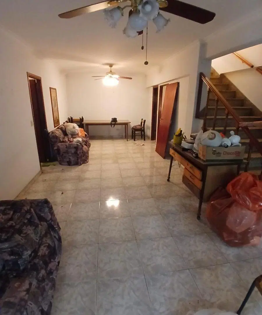 ALMAGRO. "UNICO" PISO UNICO. HERMOSO DEPARTAMENTO EN PRIMER PISO. 3 AMB Y MEDIO. BALCONES Y TERRAZA. 2