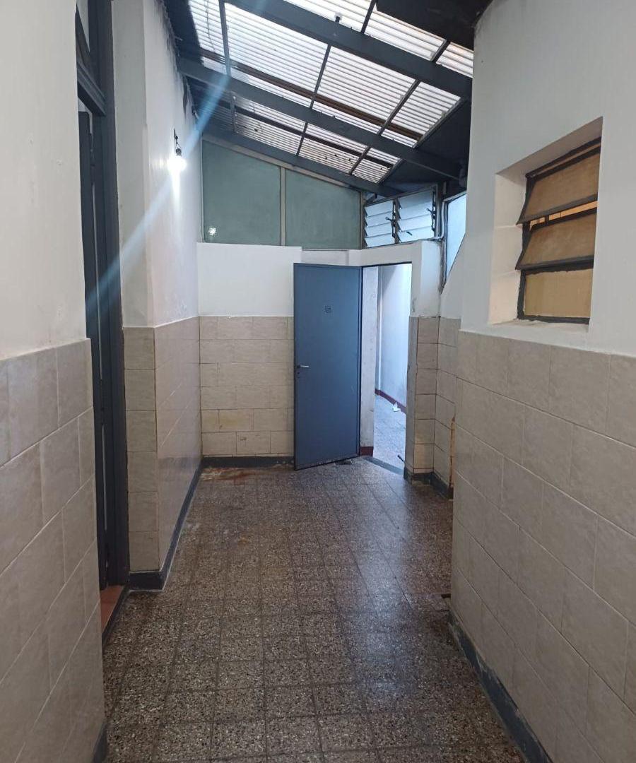 Foto de PH de 70 m² con 2 habitaciones en alquiler en Balvanera, imagen 1