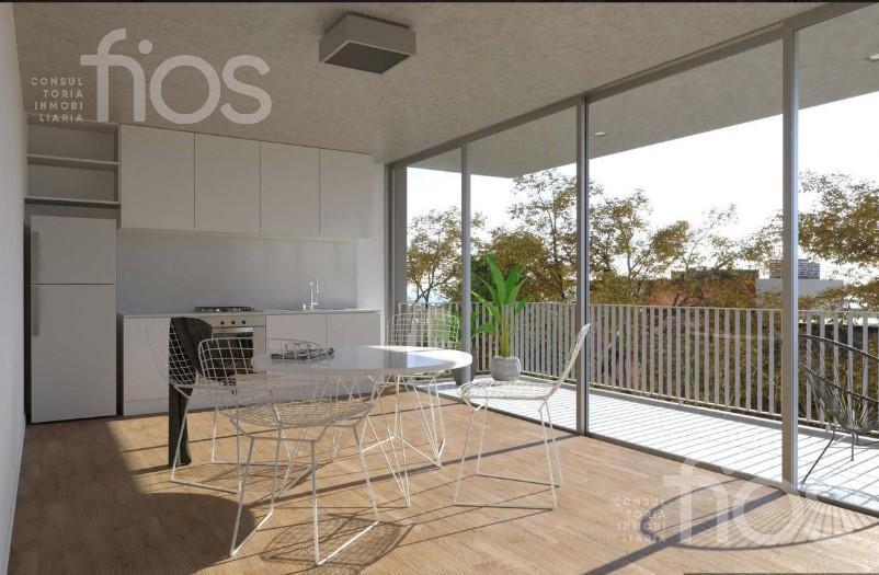 Venta Departamento Dos Dorm. con Patio en Pichincha 5
