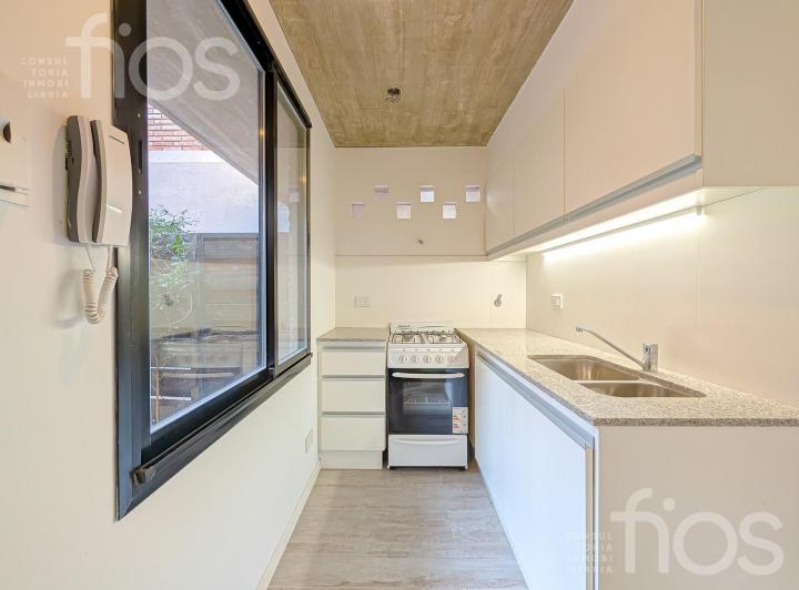 VENTA PH ESTRENAR DE DOS DORMITORIOS CON PATIO Y TERRAZA EN ARROYITO 5