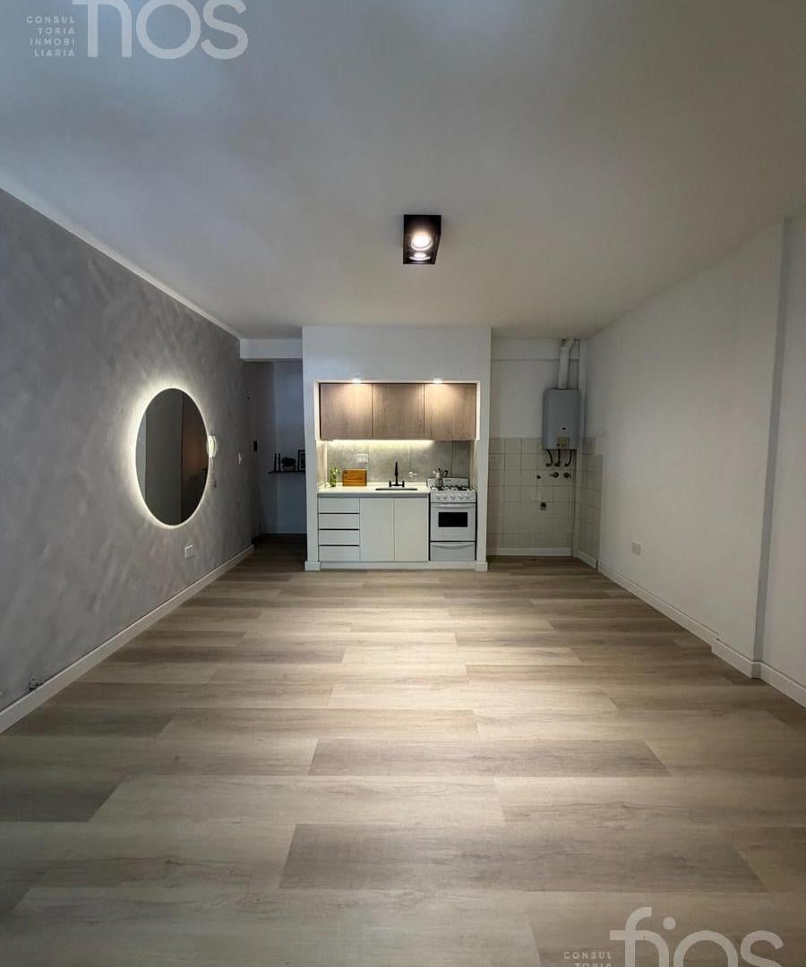 VENTA DEPARTAMENTO RECICLADO DE UN DORMITORIO CON BALCÓN  EN LUIS AGOTE