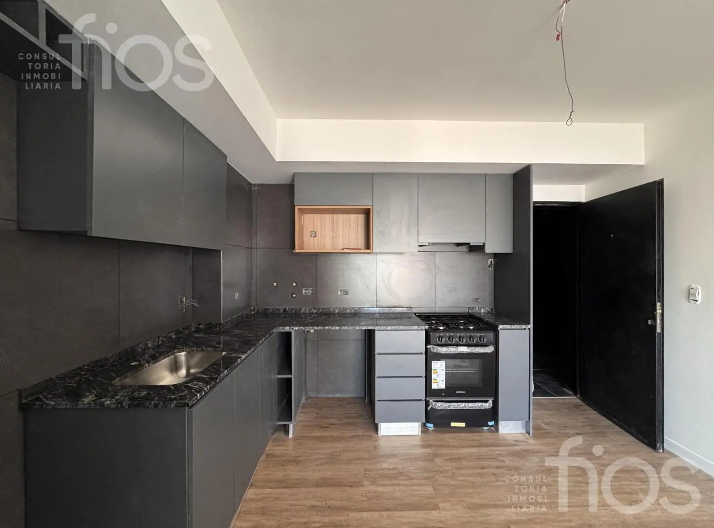 VENTA DEPARTAMENTO DE UN DORMITORIO A ESTRENAR CON BALCÓN EN PICHINCHA 3