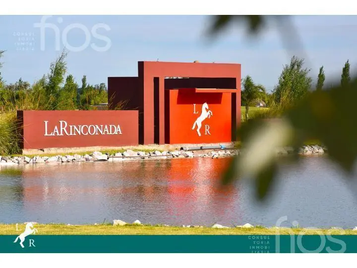 VENTA TERRENO EN BARRIO PRIVADO LA RINCONADA IBARLUCEA 4
