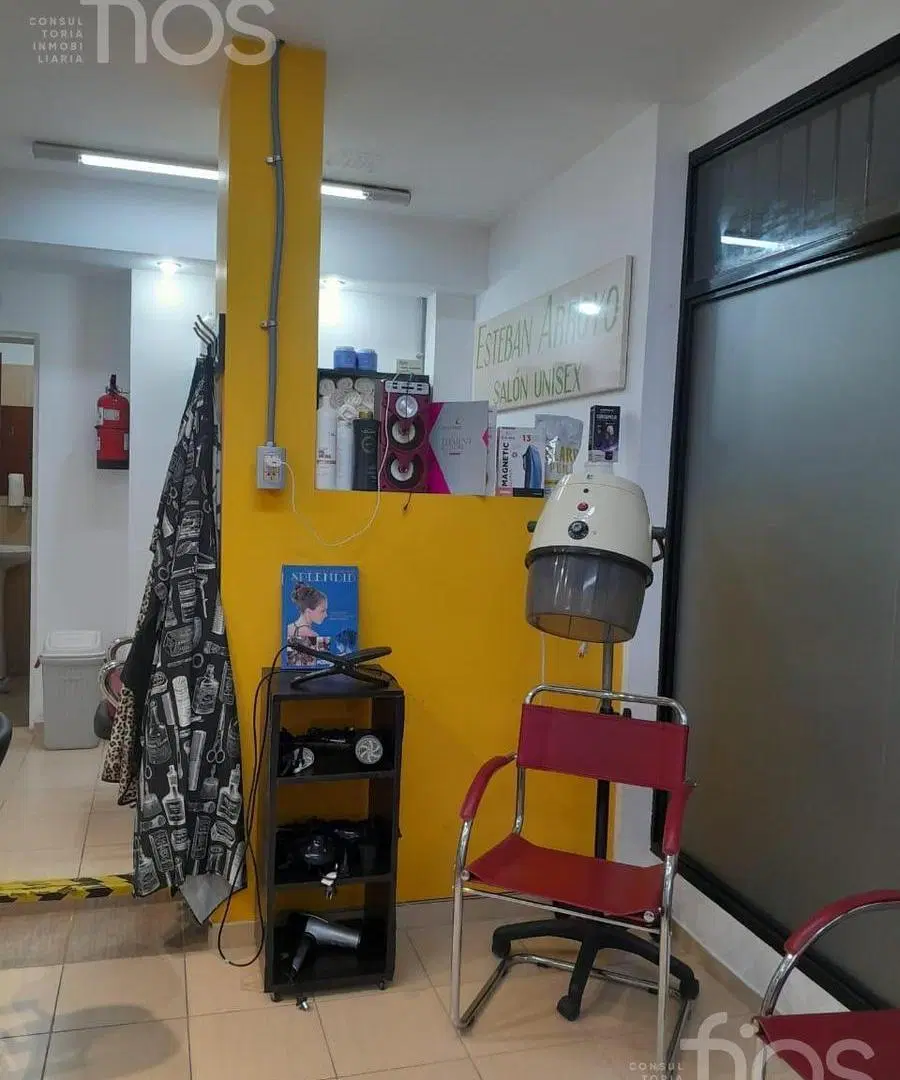 VENTA LOCAL EQUIPADO EN ECHESORTU 4