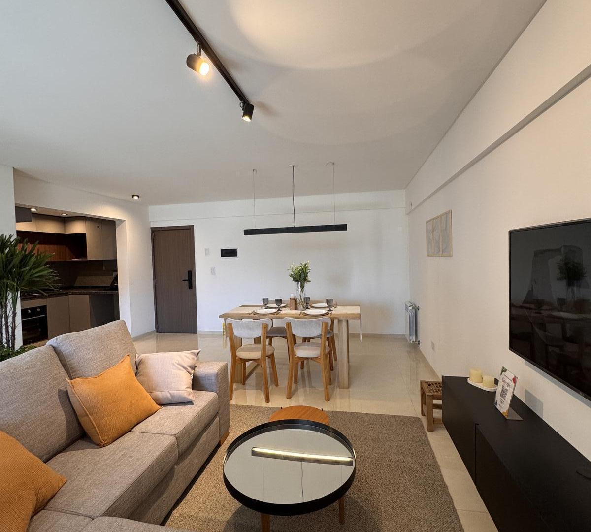 Foto de VENTA DEPARTAMENTO EN CONSTRUCCION DE TRES DORMITORIOS CON BALCON Y, imagen 2