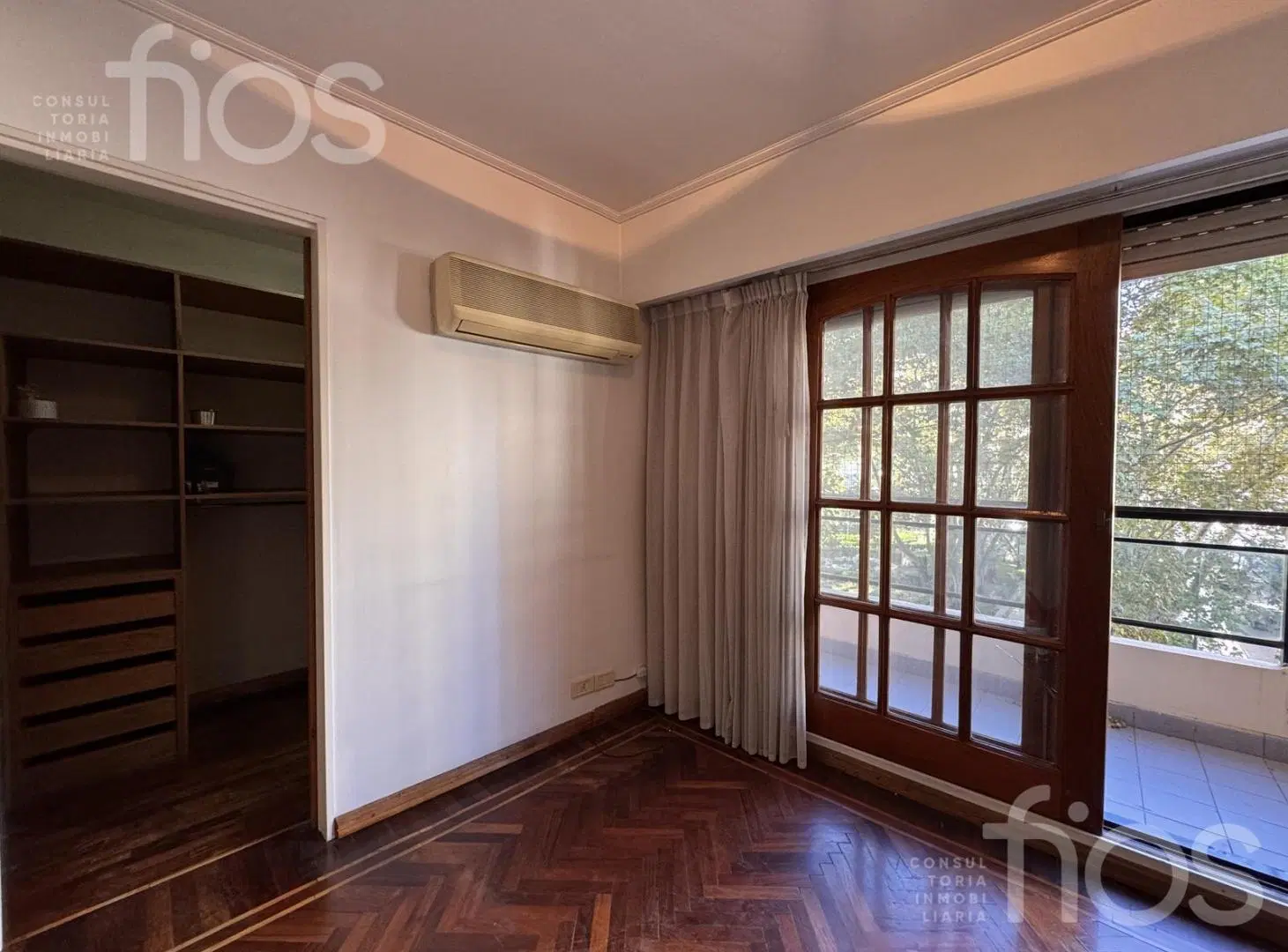 VENTA DEPARTAMENTO PISO EXCLUSIVO DE 4 DORMITORIOS CON COCHERA Y AMENITIES EN ZONA CENTRO 3