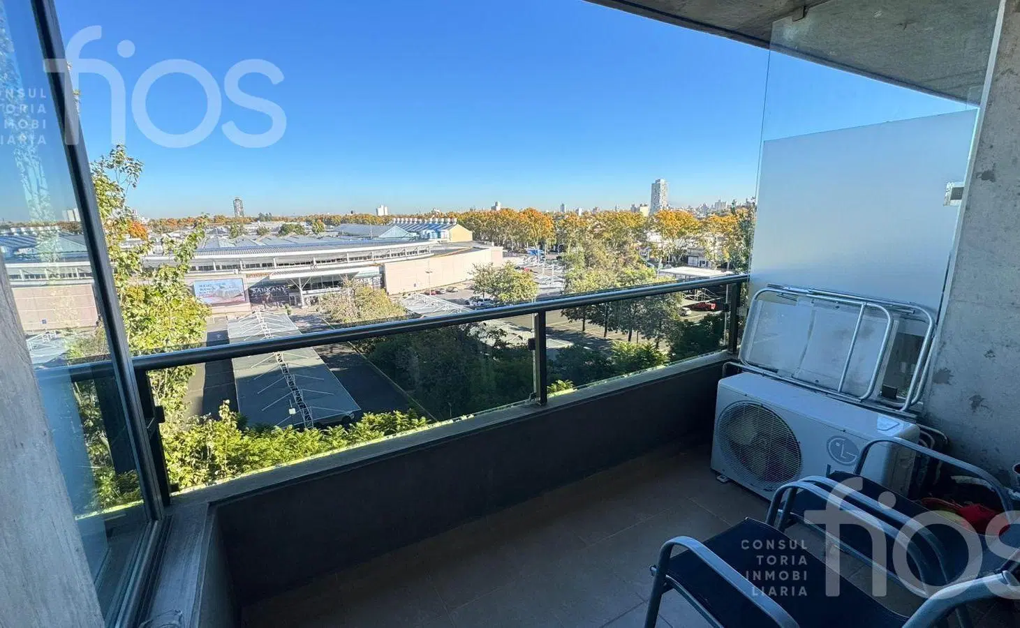 VENTA MONOAMBIENTE DIVIDIDO CON BALCON Y COCHERA EN CONDOMINIOS DEL ALTO 5