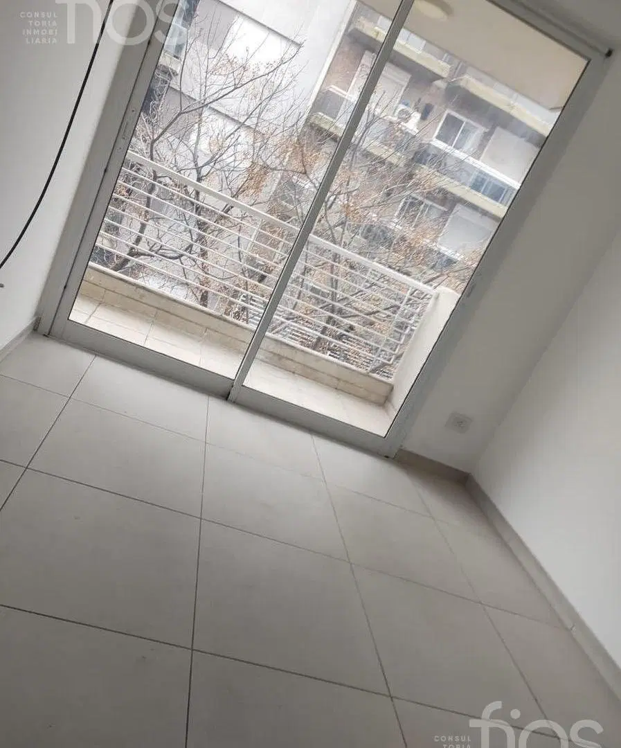 VENTA DEPARTAMENTO DE UN DORMITORIO CON BALCON EN REPUBLICA DE LA SEXTA 5
