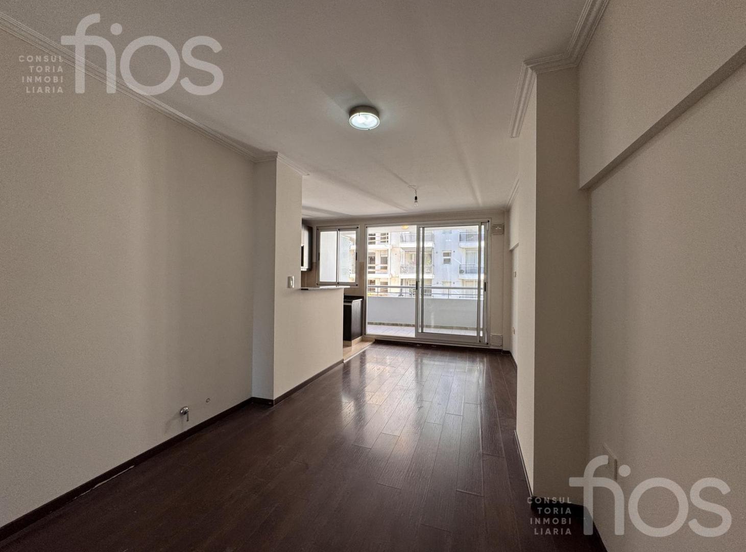 VENTA DEPARTAMENTO SEMIPISO DE UN DORMITORIO CON DOBLE BALCON Y AMENITIES EN ZONA RIO