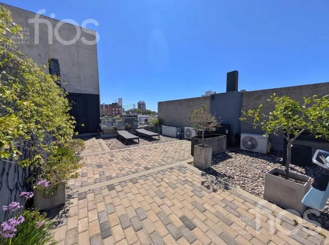 VENTA DEPARTAMENTO DE 1 DORMITORIO MAS COMODIN, TERRAZA EXCLUSIVA Y COCHERA OPCIONAL EN PICHINCHA 3