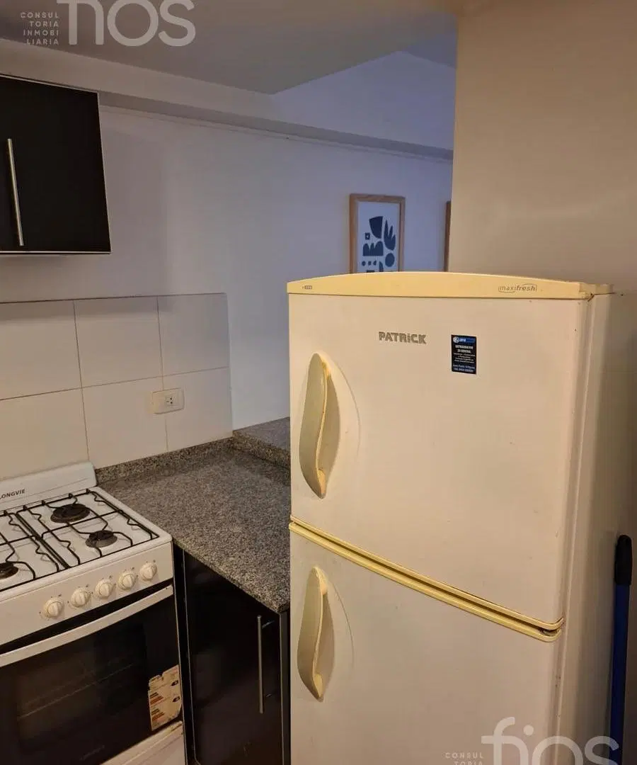 VENTA DEPARTAMENTO DE DOS DORMITORIOS CON BALCON, COCHERA Y AMENITIES EN ABASTO 2