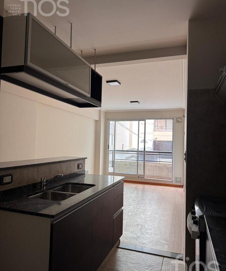 VENTA DEPARTAMENTO SEMIPISO DE 1 DORMITORIO CON DOBLE BALCON Y AMENITIES EN ZONA RIO