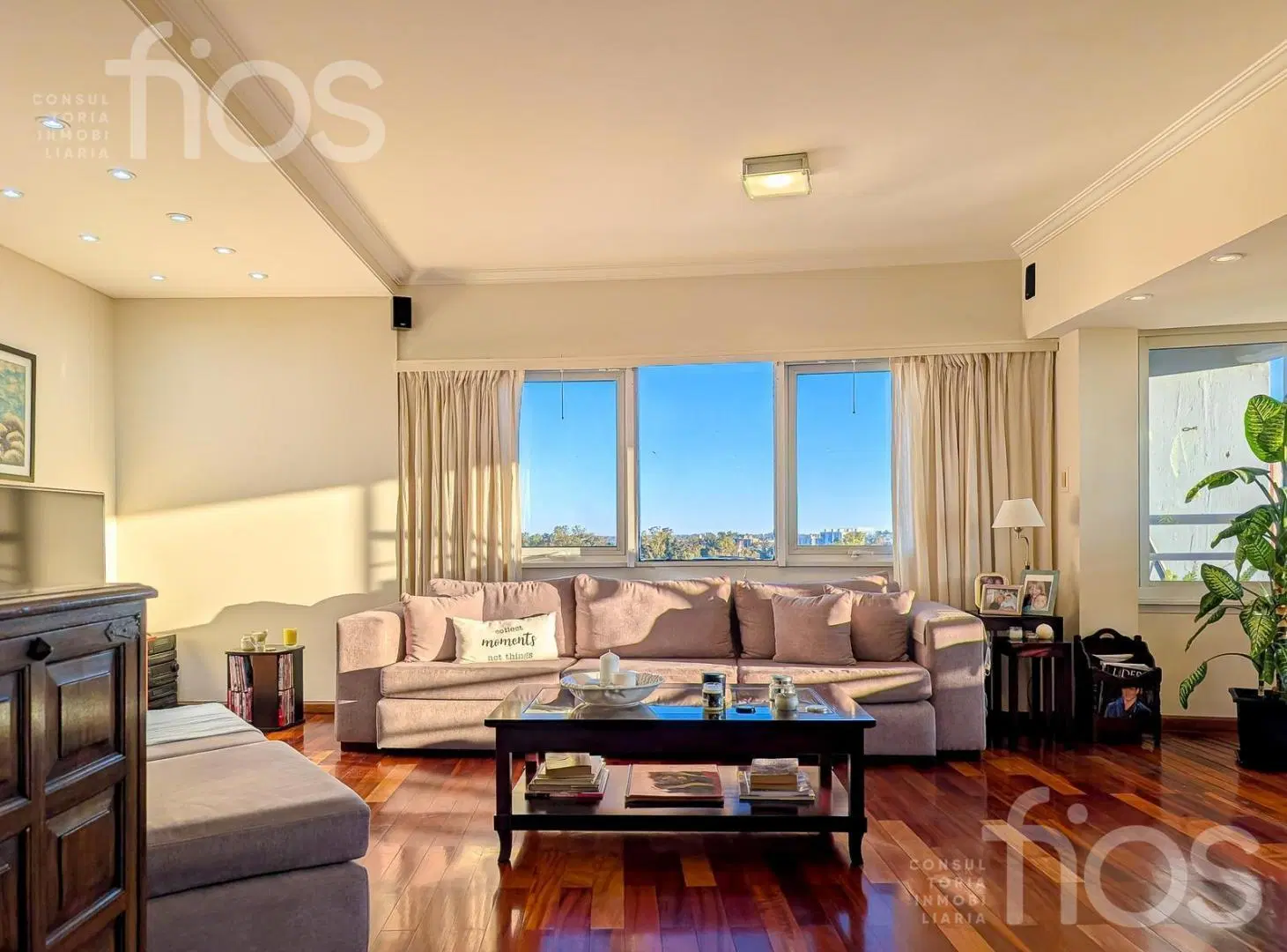 VENTA DEPARTAMENTO DE TRES DORMITORIOS CON COCHERA Y AMENITIES EN LOURDES 8