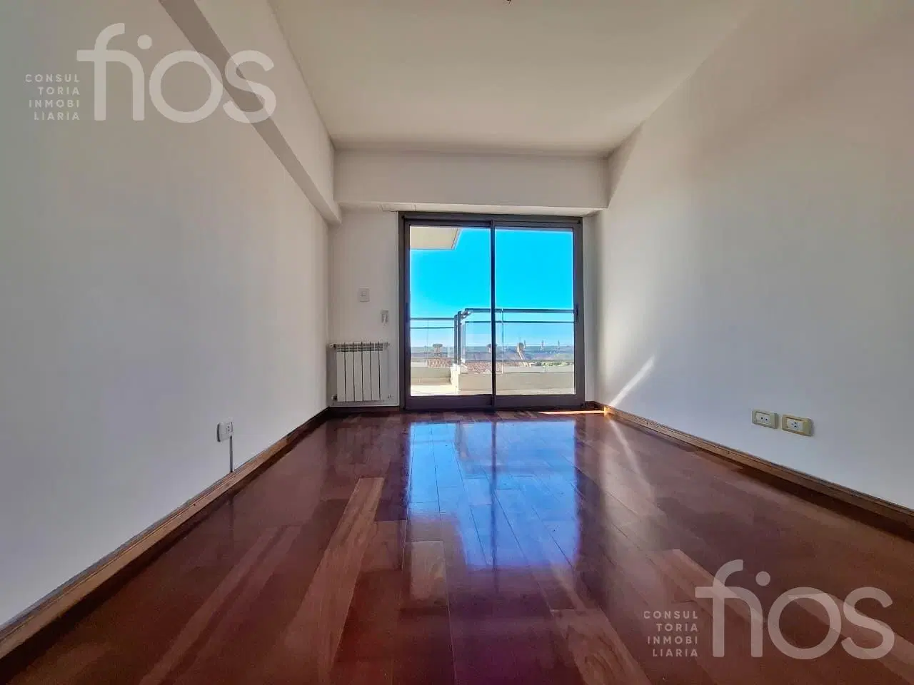 VENTA DEPARTAMENTO DE 2 DORMITORIOS CON VISTAS AL RIO, COCHERA Y AMENITIES EN PARQUE ESPAÑA 3