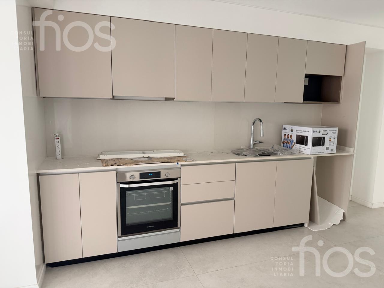 Foto de VENTA DEPARTAMENTO PREMIUM A ESTRENAR DE DOS DORMITORIOS CON BALCON Y AMENITIES EN ZONA RIO, imagen 1