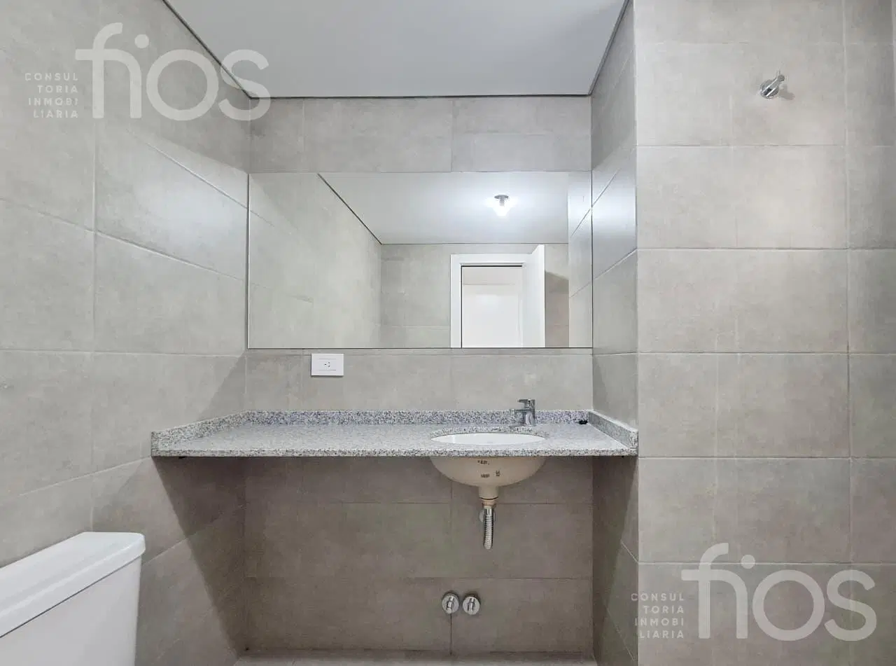 VENTA DEPARTAMENTO A ESTRENAR DE 2 DORMITORIOS CON BALCON, AMENITIES - OPCIONAL COCHERA EN ZONA RIO 5