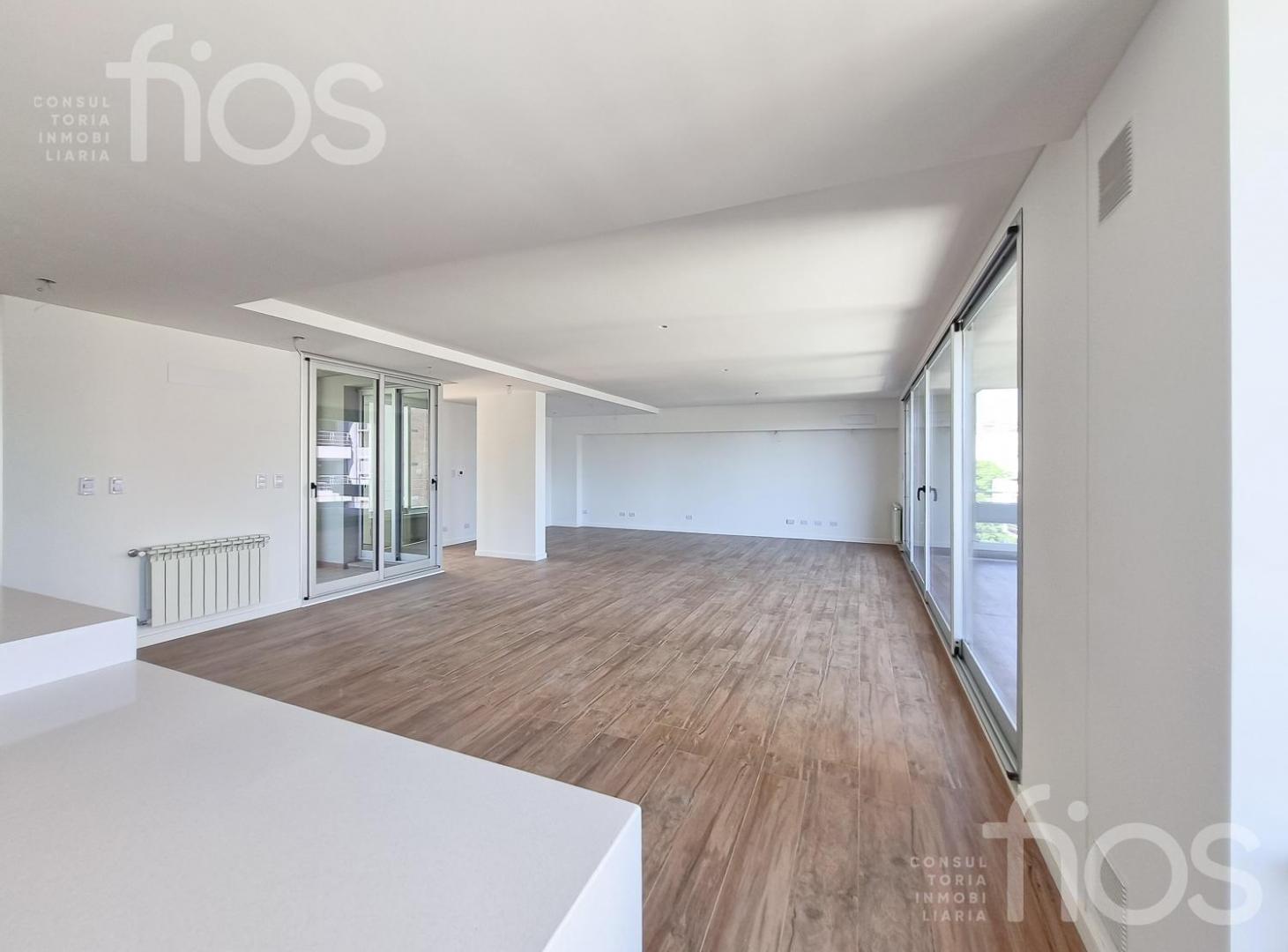 Foto de VENTA DEPARTAMENTO EN CONSTRUCCION DE 3 DORMITORIOS CON AMENITIES Y COCHERA EN ZONA RIO, imagen 2