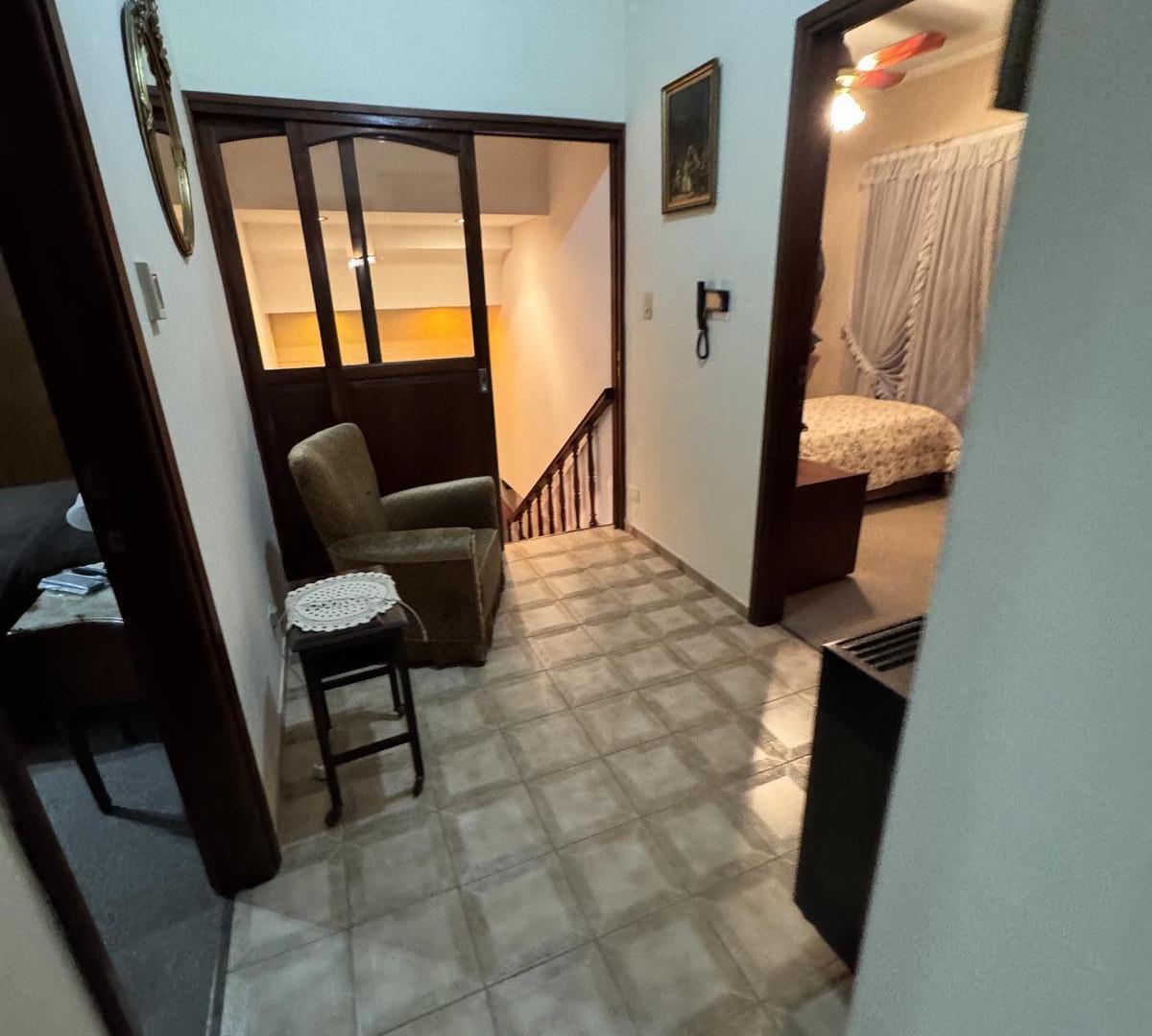 Foto de VENTA CASA – IDEAL PARA DESARROLLADORA O PROYECTO INMOBILIARIO EN ABASTO, imagen 3
