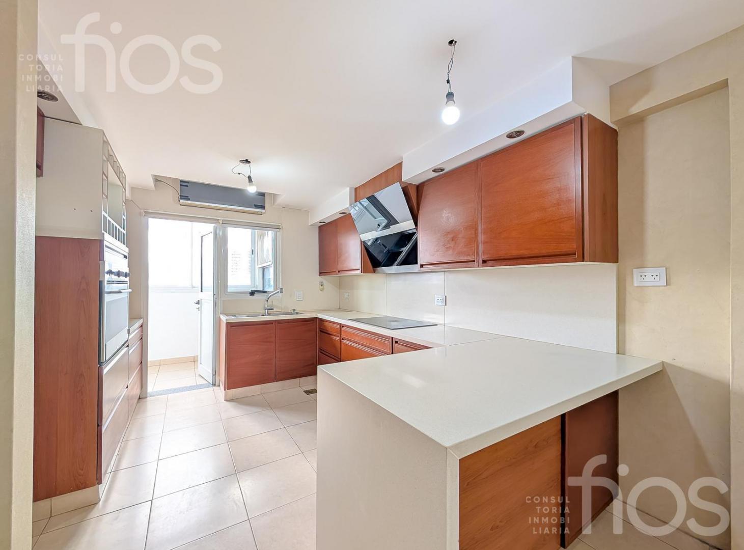 Foto de VENTA DEPARTAMENTO DE 3 DORMITORIOS CON BALCON ATERRAZADO PARRILLERO, imagen 3
