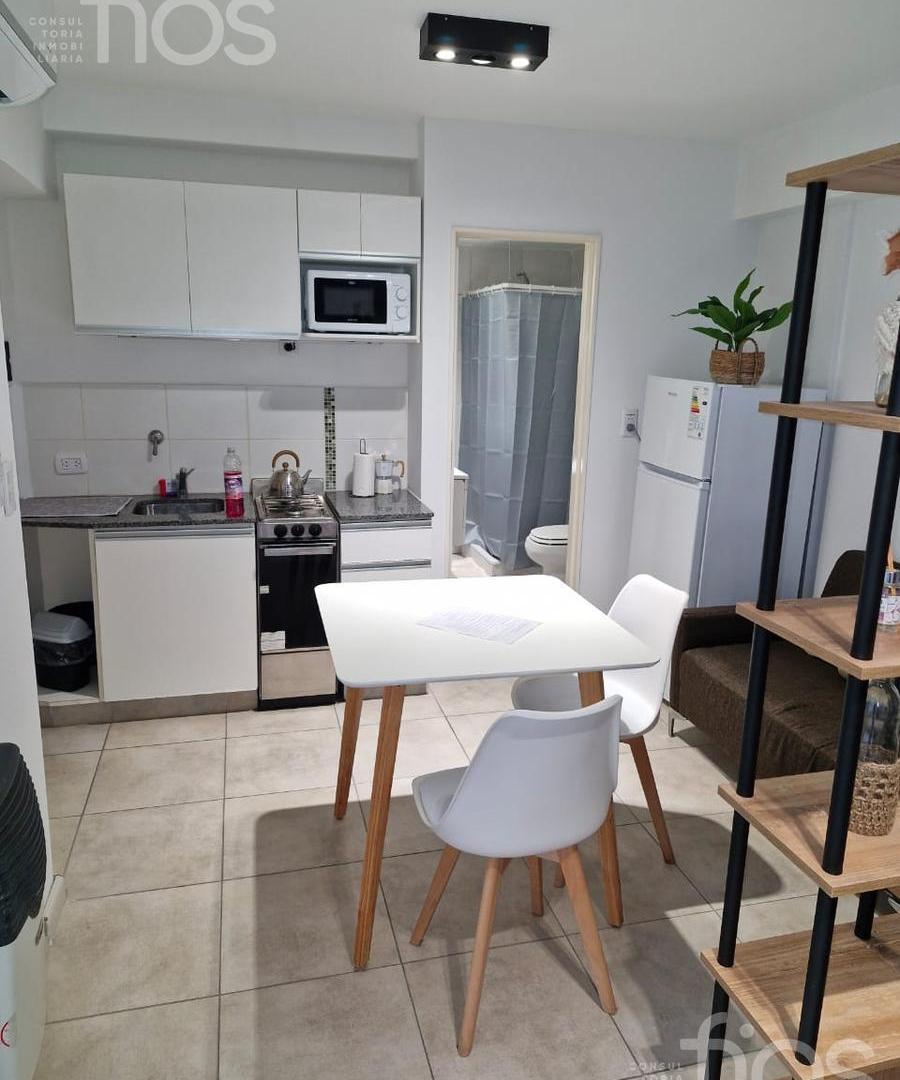 Foto de VENTA, LOFT CON PATIO EXCLUSIVO, TOTALMENTE EQUIPADO, ZONA CENTRO, imagen 1