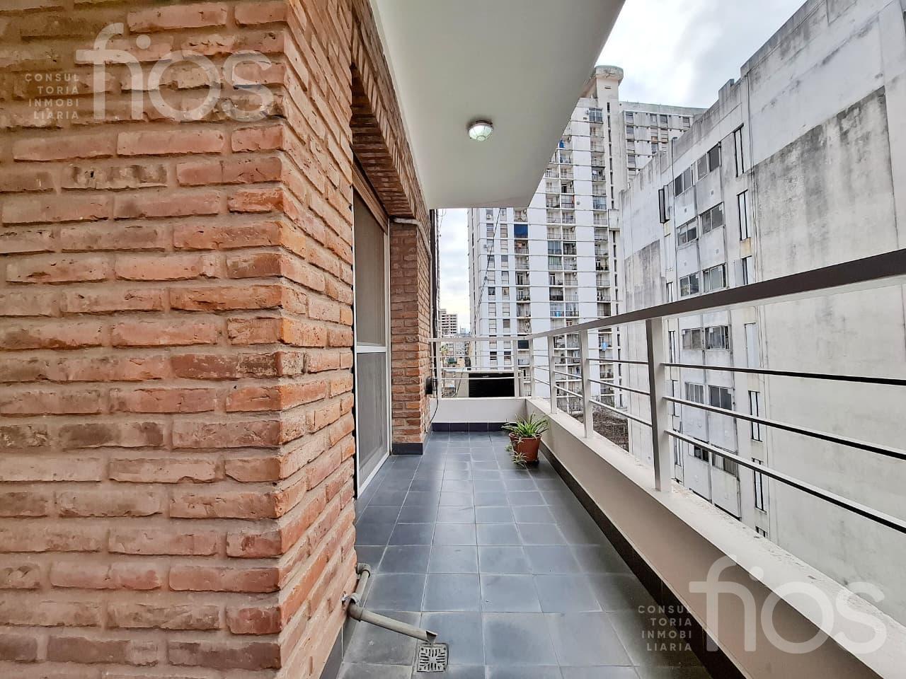 Foto de VENTA DEPARTAMENTO SEMIPISO 2 DORMITORIOS BALCON EN BARRIO MARTIN, imagen 1