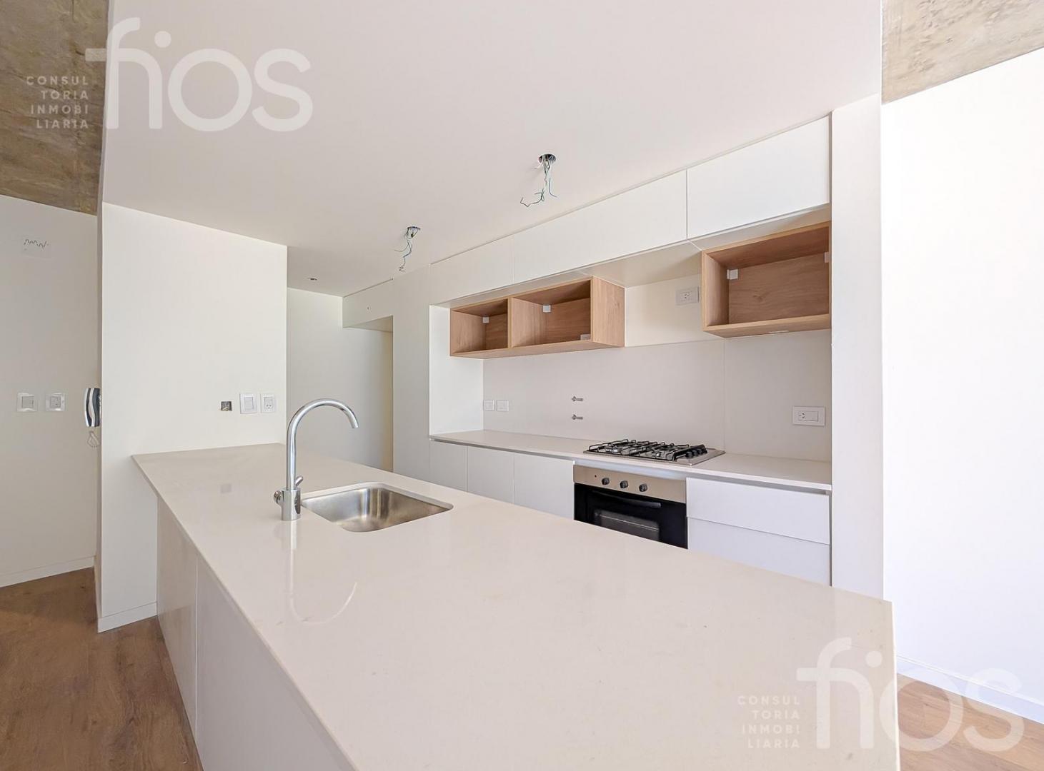 Foto de VENTA PISO EXCLUSIVO EN CONSTRUCCION DE TRES DORMITORIOS CON BALCON, imagen 1