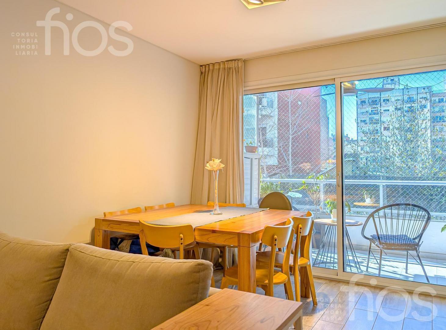 Foto de VENTA DEPARTAMENTO 2 DORMITORIOS CON COCHERA EN BARRIO MARTÍN, imagen 2