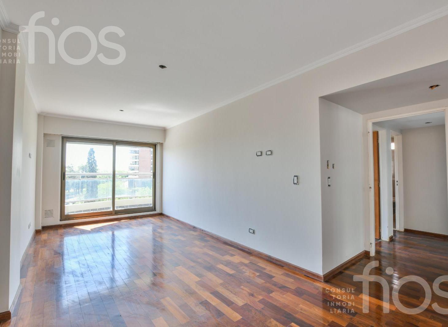 Foto de VENTA DEPARTAMENTO EN PISO EXCLUSIVO DE TRES DORMITORIOS CON BALCON Y, imagen 1