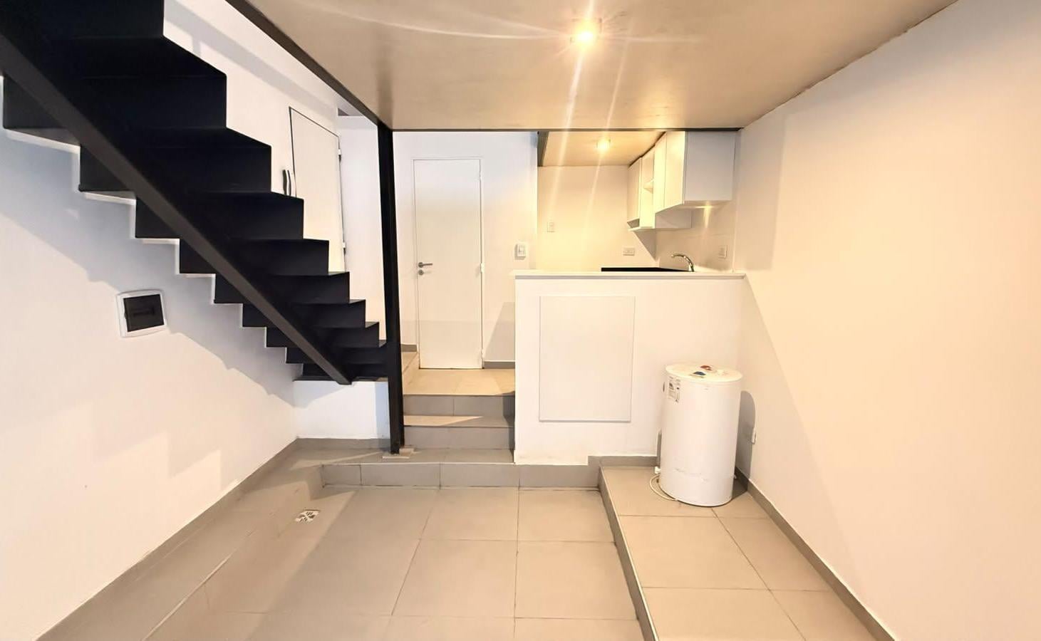 Foto de VENTA DEPARTAMENTO DUPLEX A ESTRENAR DE UN DORMITORIO CON PATIO, imagen 2