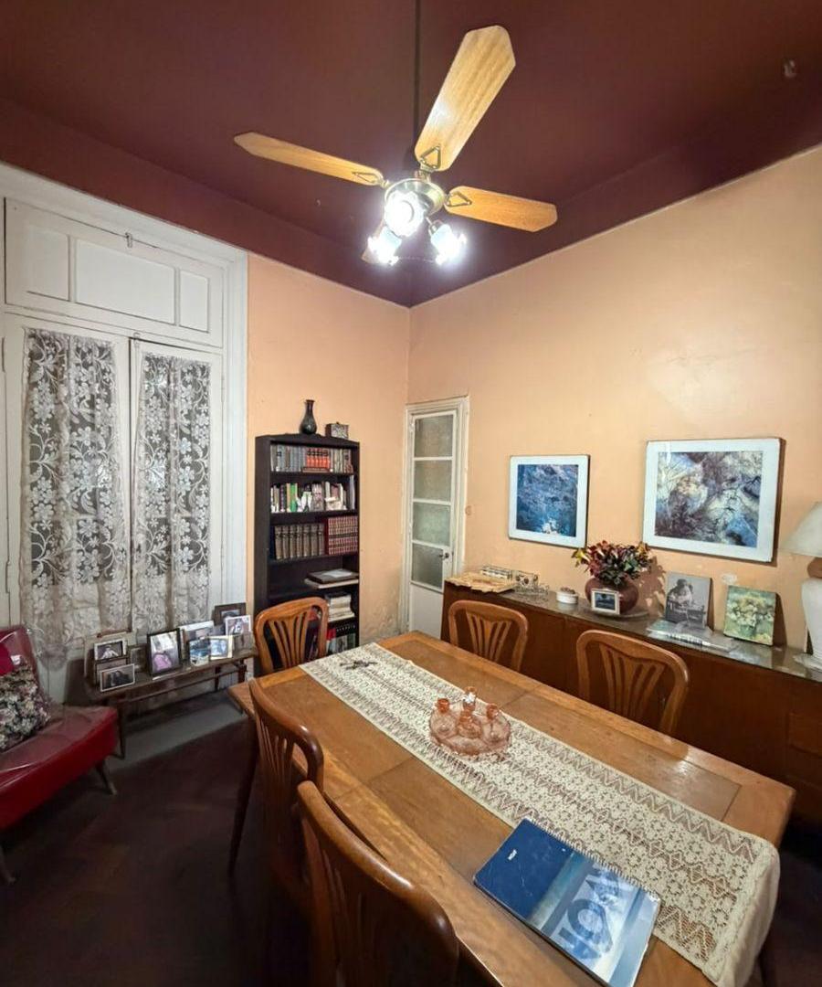 Foto de VENTA CASA 6 AMB EN VILLA DEL PARQUE, imagen 5