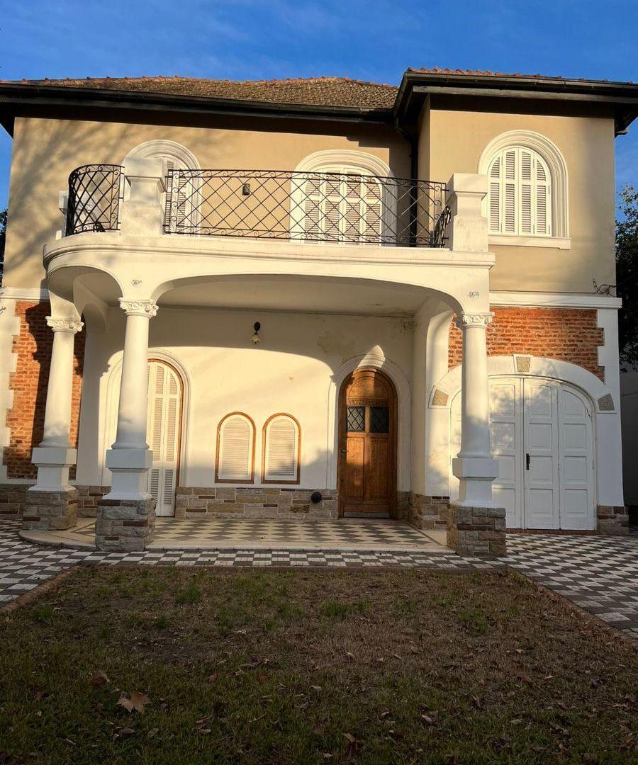 Foto de VENTA CASA 7 AMB EN VILLA URQUIZA, imagen 3