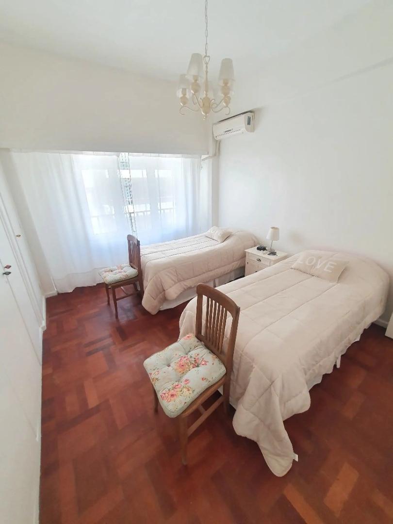 Foto de VENTA RECOLETA 3 AMBIENTES RECICLADO PZA VICENTE LOPEZ, imagen 3