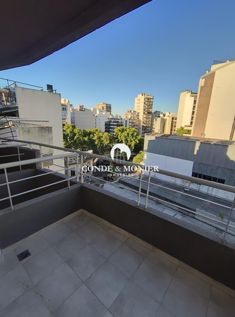 Foto de 2 AMBIENTES con cochera en Caballito, a metros de Pque Centenario, imagen 3