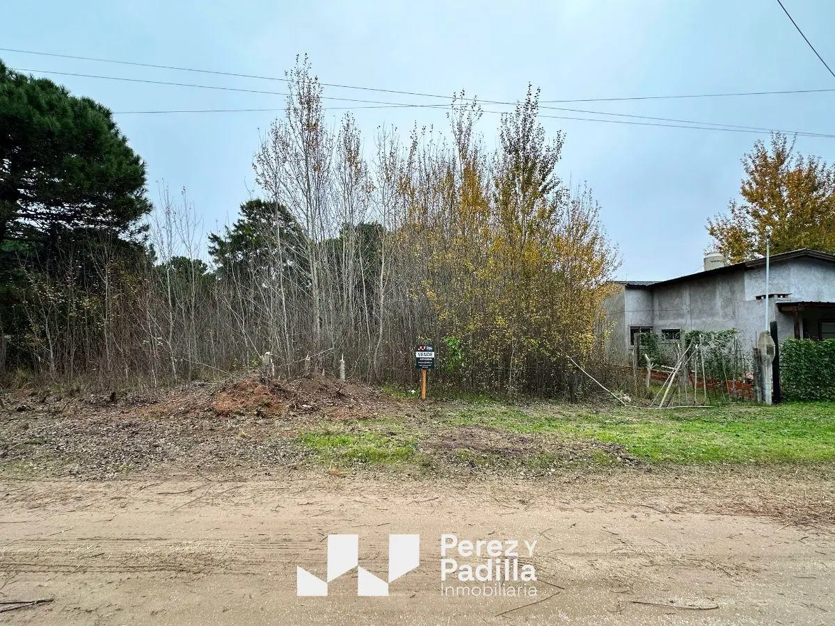 Terreno ante esquina en Nueva Atlantis de 500 M2 - 7 cuadras del mar 3
