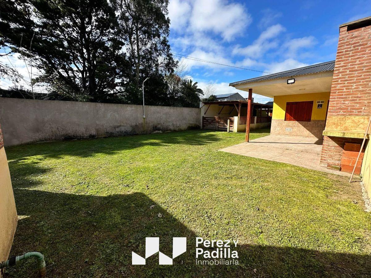 Foto de 3 casas amobladas sobre terreno de 425 m2 - venta en block, imagen 4