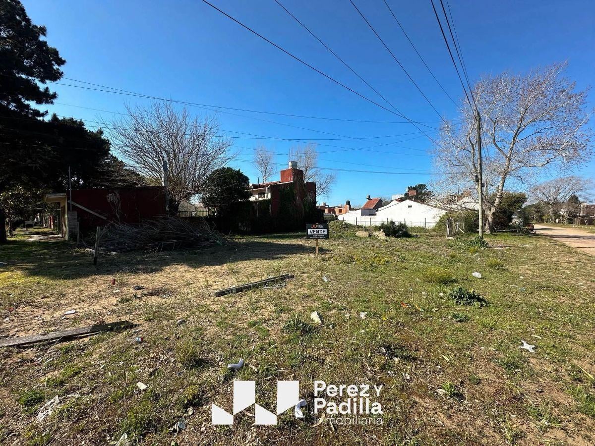Foto de Terreno en Costa Azul a 5 cuadras del mar - oportunidad constructor, imagen 5