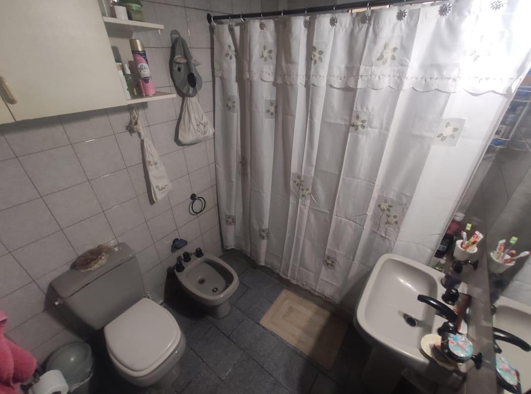 Casa en Venta en Moron Sur!!