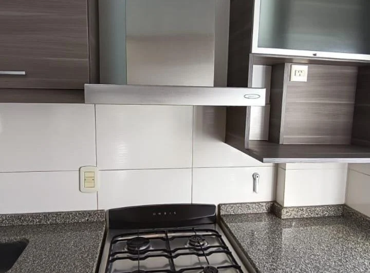 Departamento 2 Ambientes en 4º Piso al Frente con Cochera - Morón Centro 4