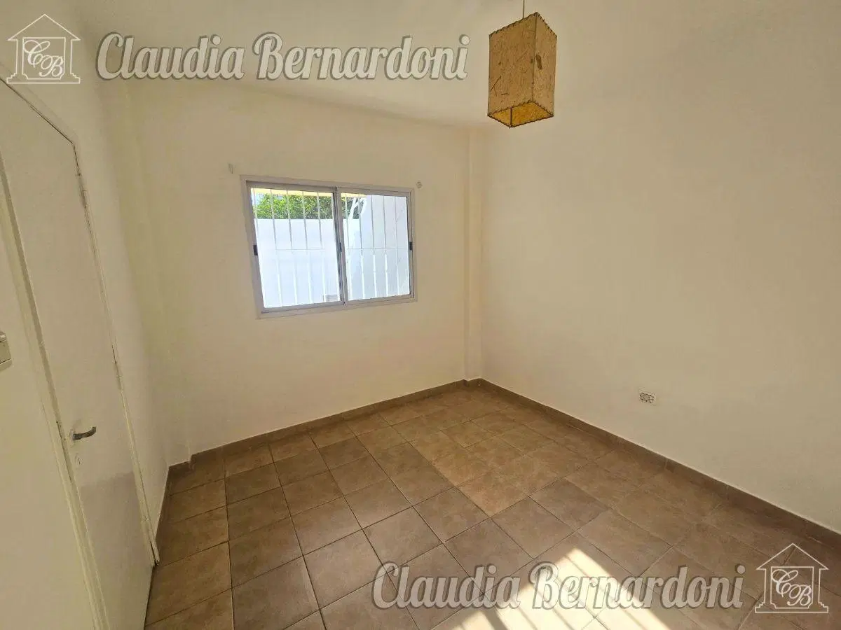 Depto Ph 2 ambientes en alquiler - Moron norte. Sin Expensas 5