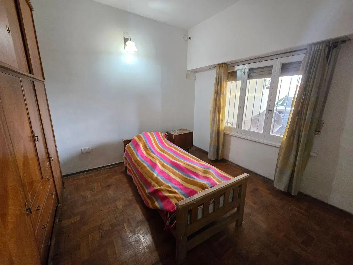 Casa Ph 70m2 Al Frente Con Cochera, Jardin y Baulera, Alquiler Moron Sur 5