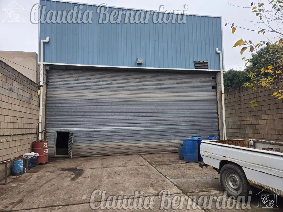 Galpon 200m2 Cubiertos Cercano Acceso Oeste 1