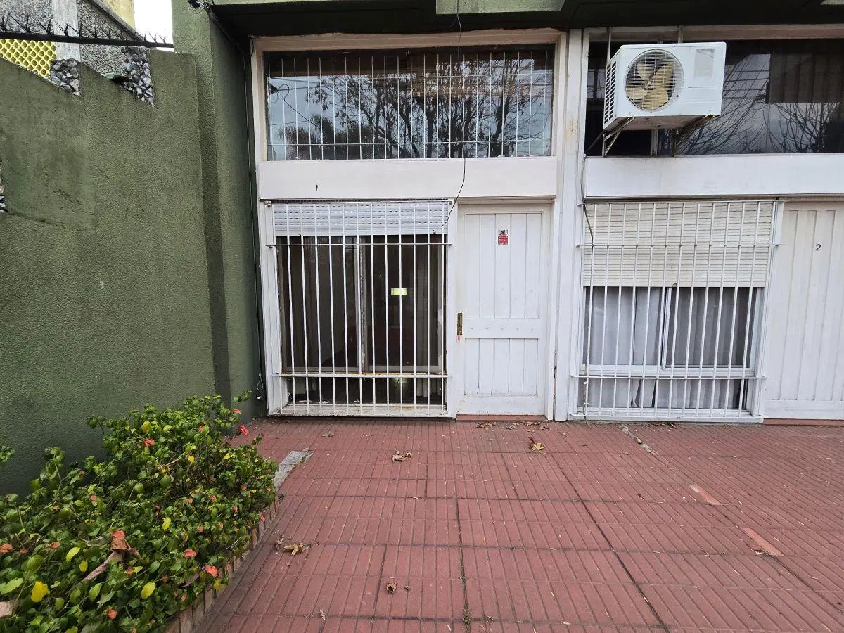 Depto ph sin expensas 2 ambientes c Aire a m1 cuadra de Rivadavia 1
