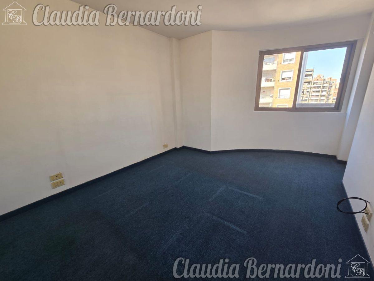 Foto de Departamento 2 Ambientes 45 m² Muy Amplio y Luminoso en Alquiler en, imagen 4
