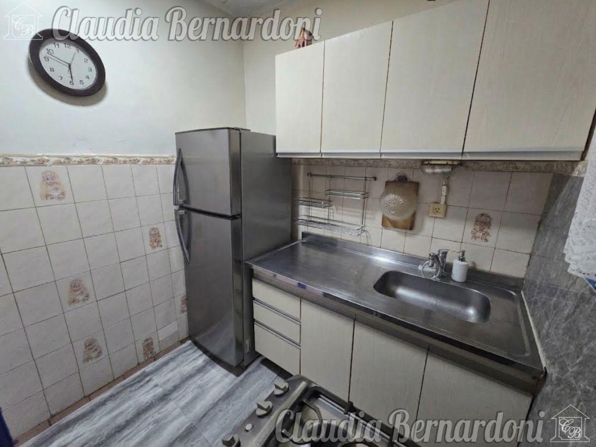Foto de Duplex 2 amb y cochera Moron Centro, imagen 4