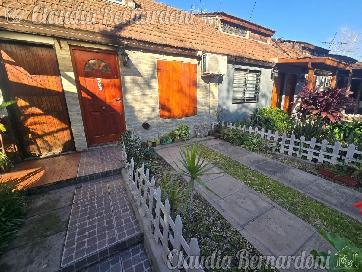 Foto de Duplex 2 amb y cochera Moron Centro, imagen 1