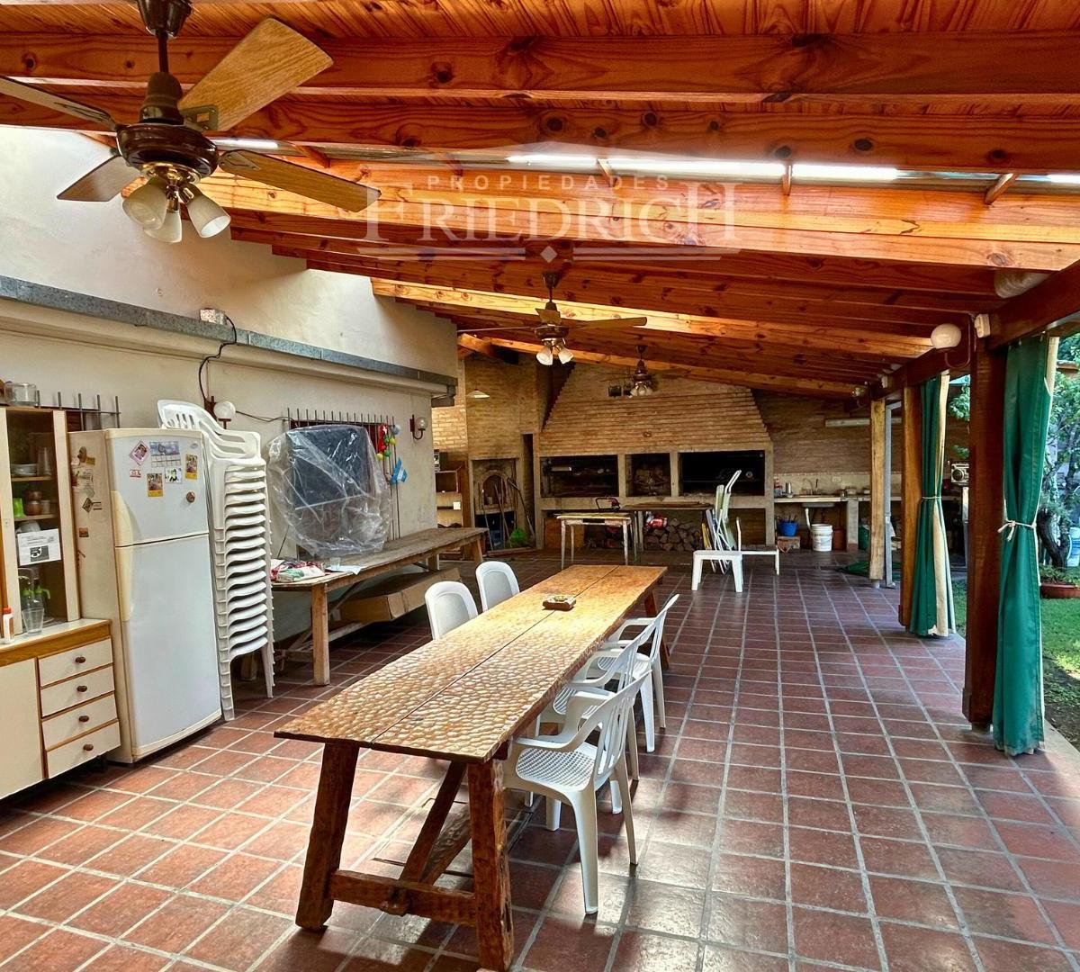 Casa en Venta en Paso del Rey, Moreno 5