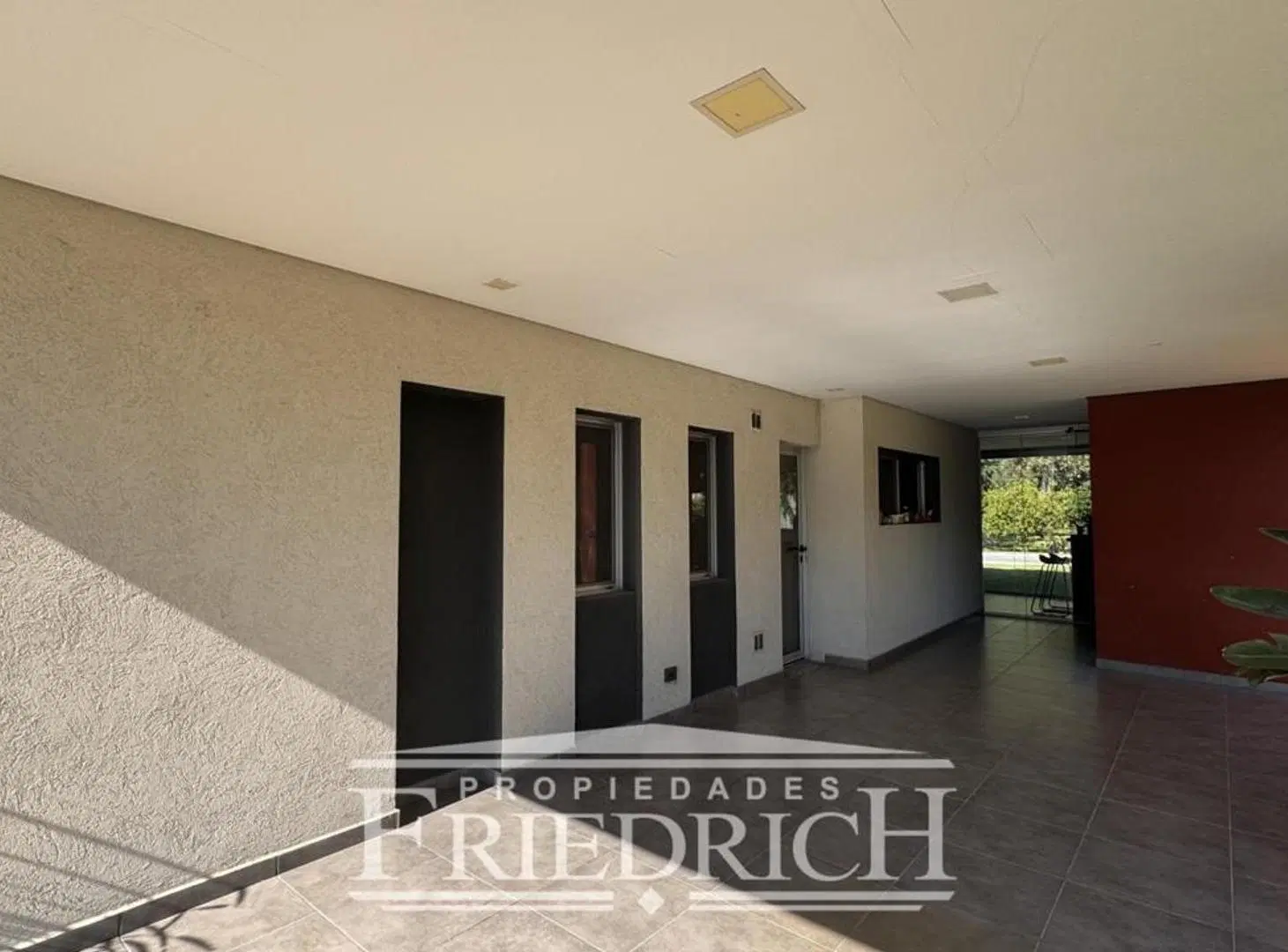CASA EN VENTA   Weston  Moreno 2