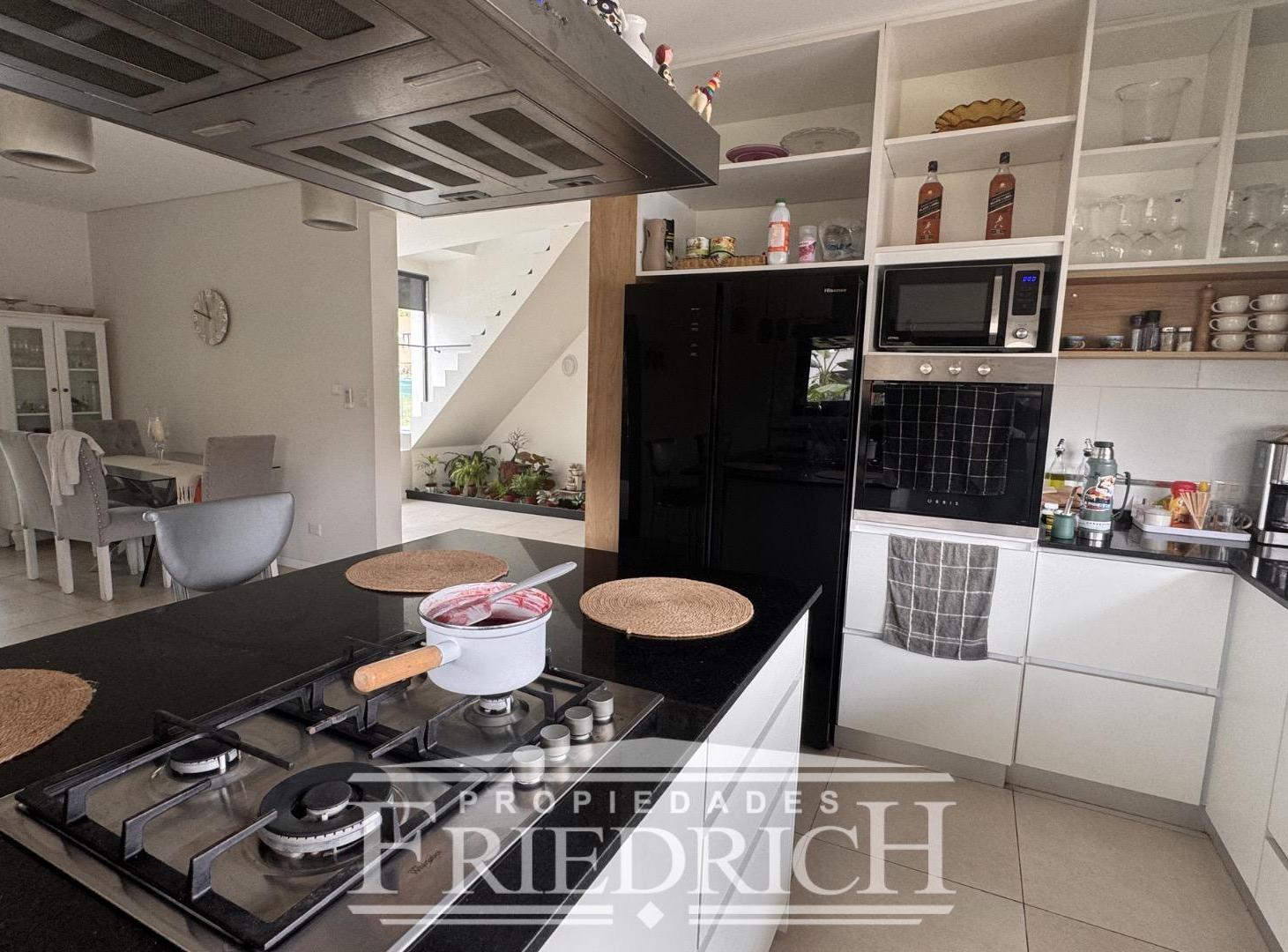 Foto de Casa en alquiler en Alvarez del Bosque, MORENO, imagen 3