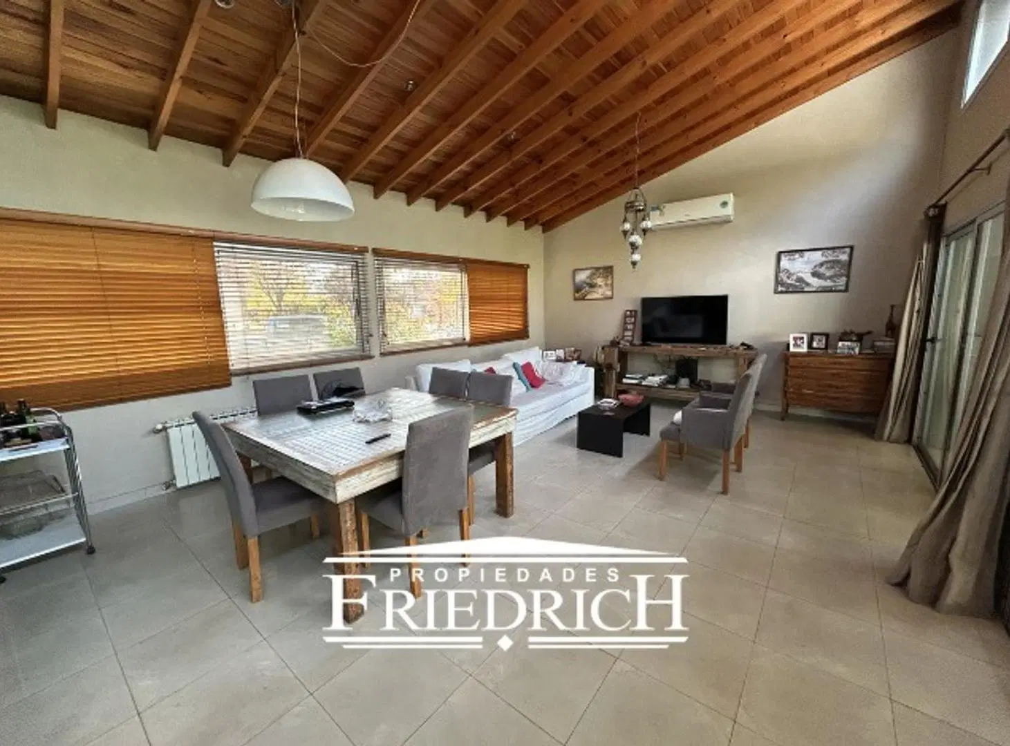Casa en venta Club de Campo Los Puentes Lujan 2