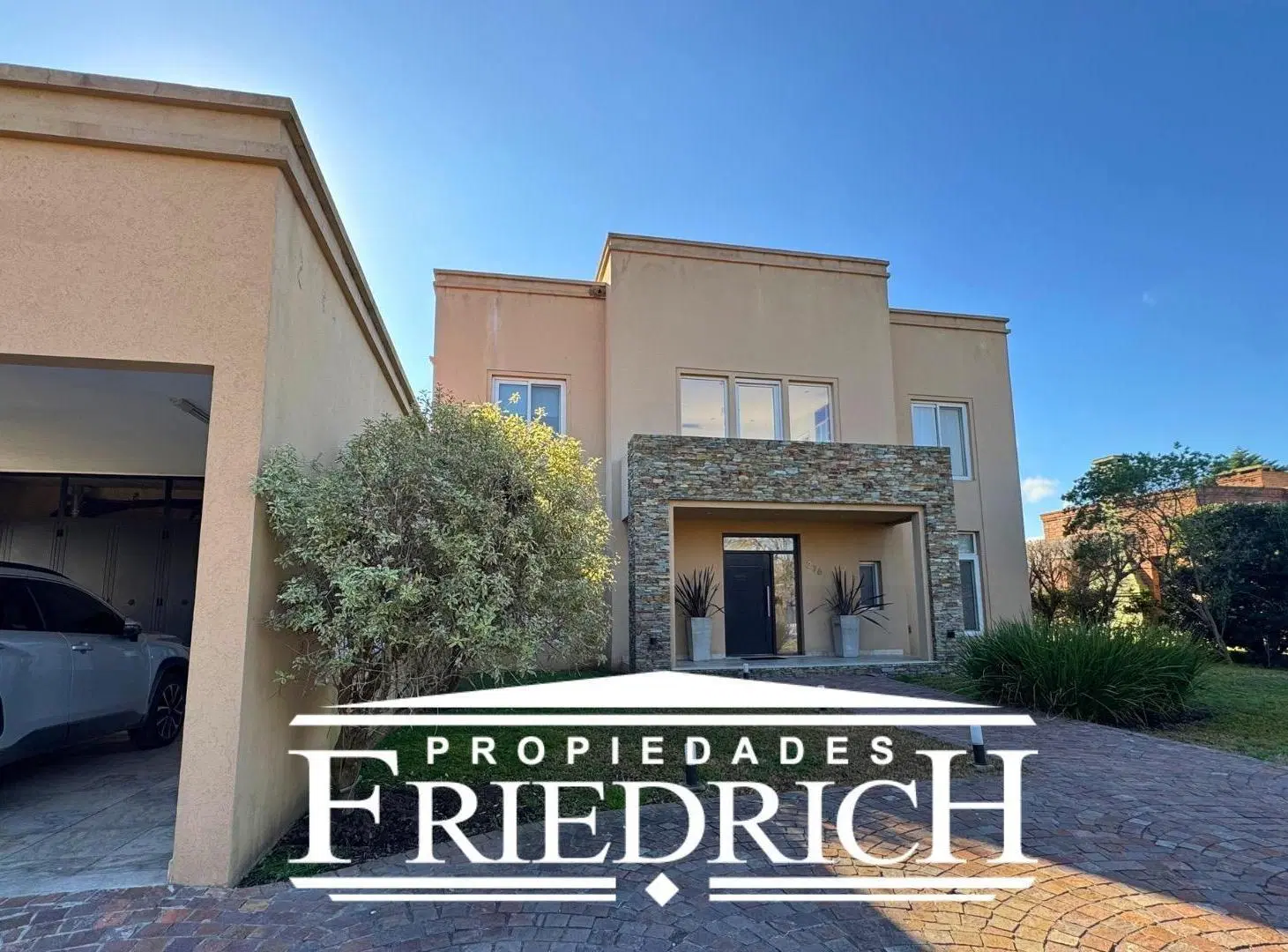 Casa en venta Club de Campo Los Puentes 3